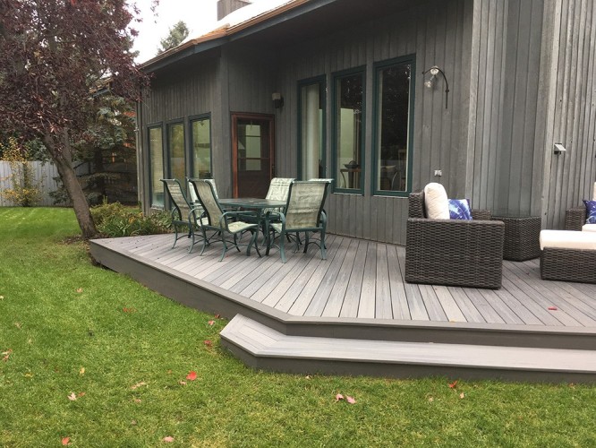 Grand Venture in St. Albert Multi-Level Deck